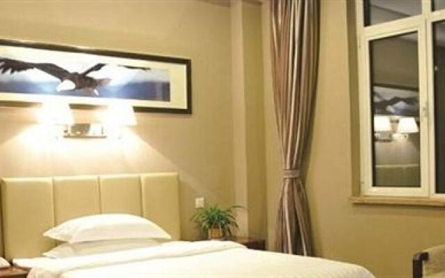 Longkou Yi Ya Business Hotel