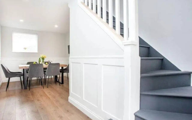 HONEYBROOK - Cosey detached home, modern, spacious