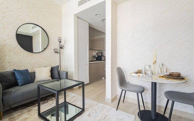 Nasma Luxury Stays - Riviera 10