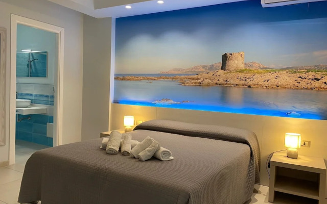 Hotel on the promenade of Stintino