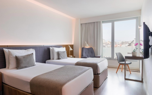 Dazzler by Wyndham Lima San Isidro