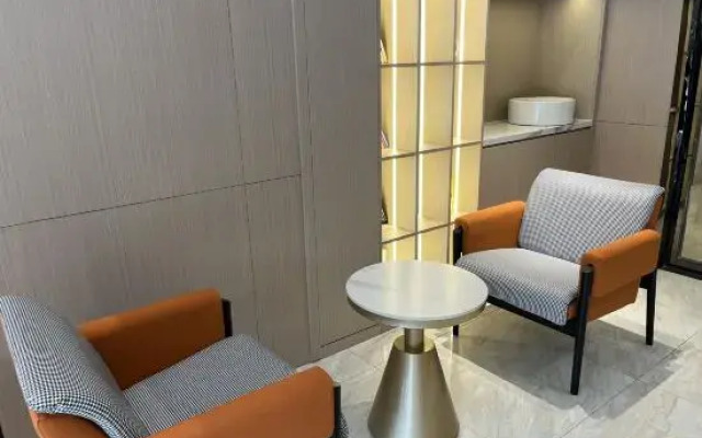 City Comfort Inn Hotel (Wuhan Huashi Yi Fuzhong)