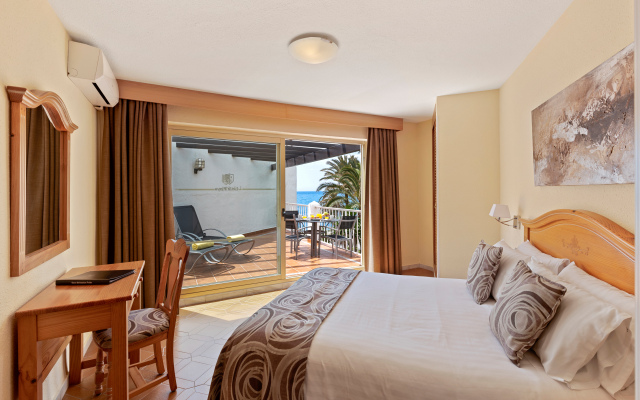 Macdonald Leila Playa Resort