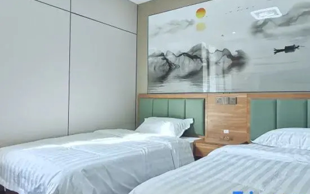 Ruixiang Hotel