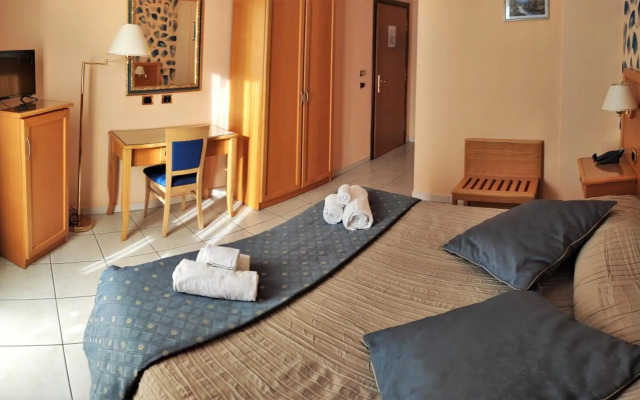 Hotel Bristol