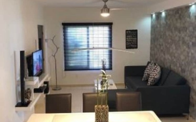 Luxury Selvanova Apartment