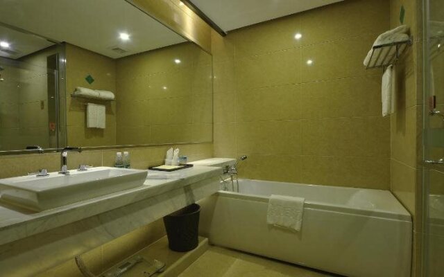 Jin Tai Holiday Hotel
