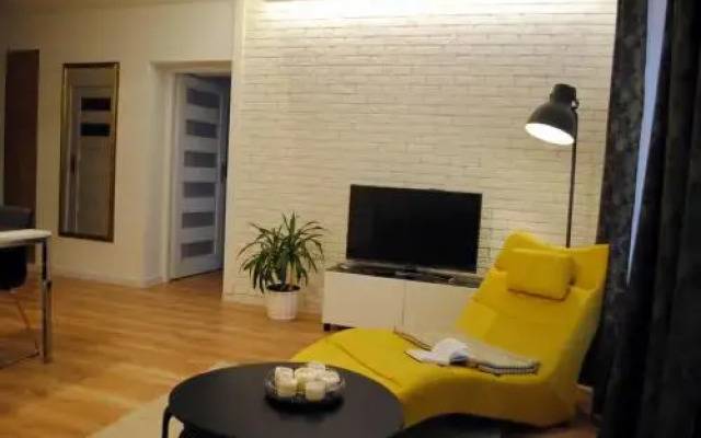 Apartament Zwycięstwa 98