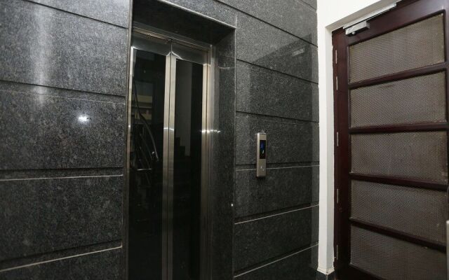 OYO 27678 Saharan's Homes