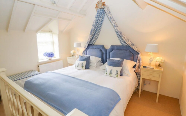 Storehouse cottage