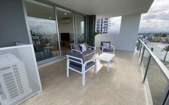 Serenity Surfers Paradise