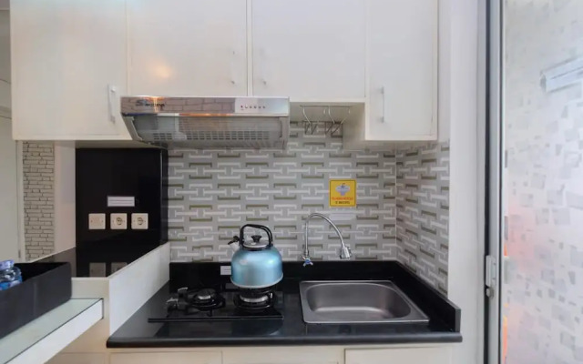 Comfort And Warm 2Br At Bassura City Apartment