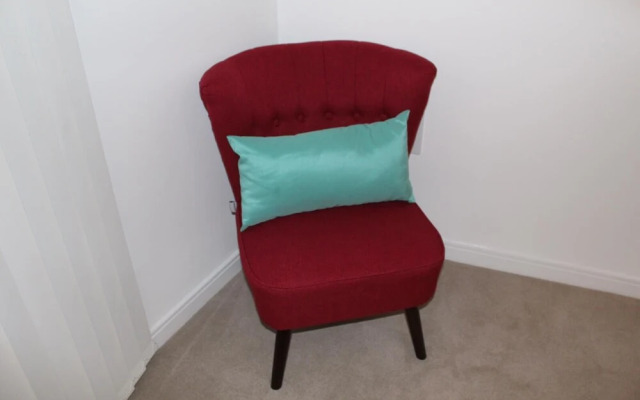 Greenwich 2 bed Apartment, Great for a Family!