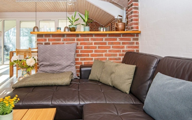 Cozy Holiday Home in Hemmet near Sea