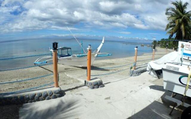 Buceo Anilao Beach & Dive Resort