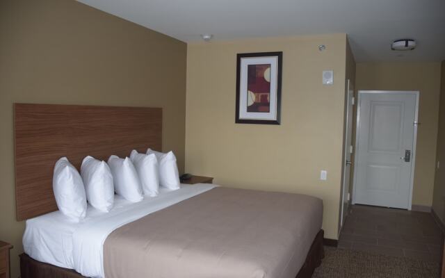 Astoria Delancy Inn and Suites