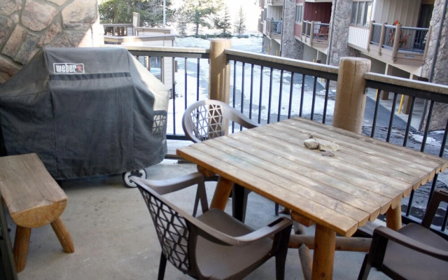 Park Place #C104 By Peak Property Management