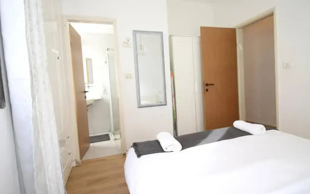 Peaceful 1BD Apartment at Gordon street