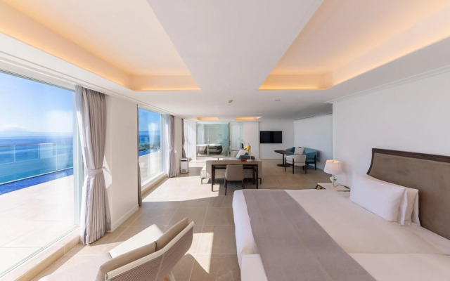 Hayama Hotel Otowa NO Mori