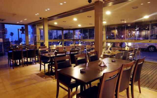 Lancaster Suites Raouche