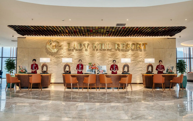 Lady Hill Sapa Resort