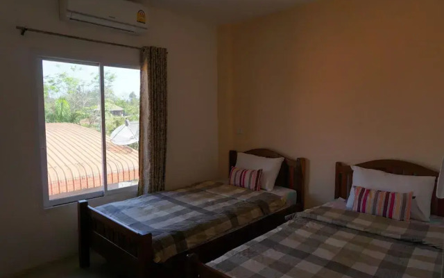 Eing Pu Chiangkhan Hotel