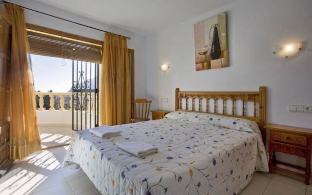 Villa - 2 Bedrooms with Pool and Sea views - 105004