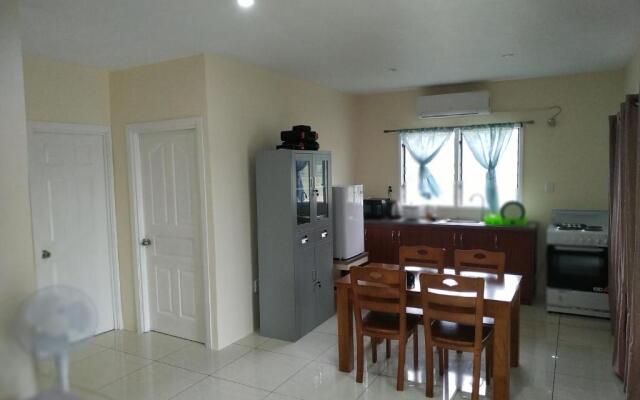 Kuinis Guesthouse