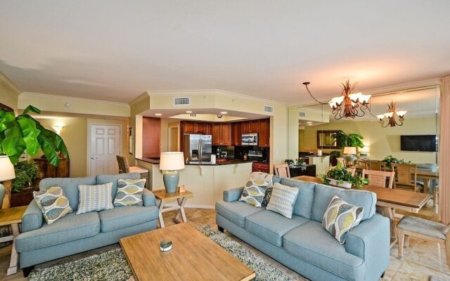 The Crown 3 Bedrooms 3 Bathrooms Condo