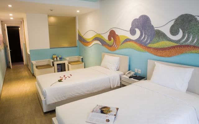Thang Long Espana Hotel – Guest Rooms – Hanoi