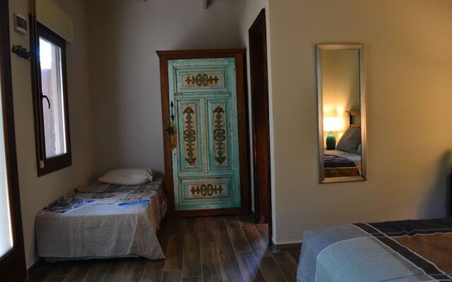 Assos Batik Iskele Beach Hotel