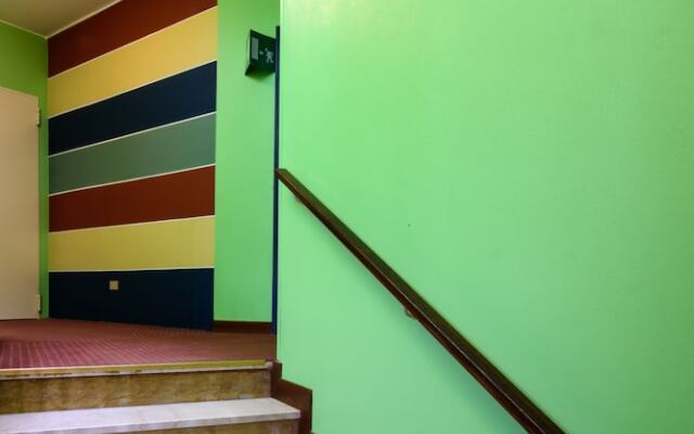 Colors Hostel