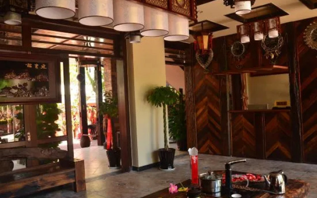 Xishuangbanna Flower Inn
