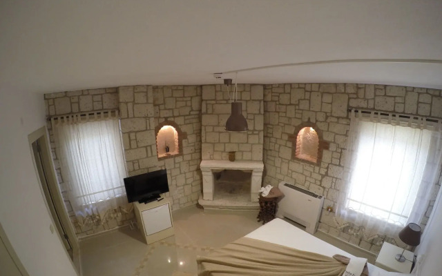 Pasha Port Hotel & Restaurant