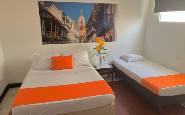 Hotel Toledo FL