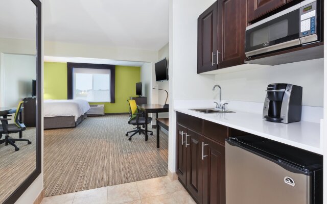 Holiday Inn Express And Suites Effingham, an IHG Hotel