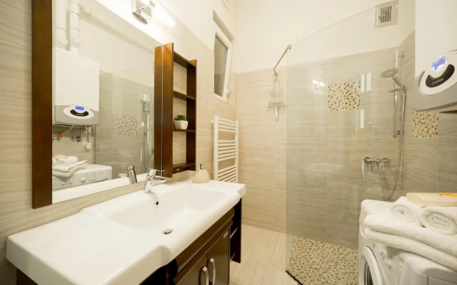 Buddha Budapest Apartment