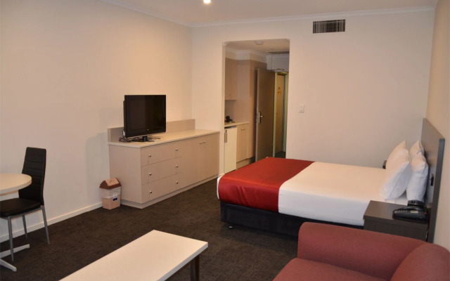 Quality Hotel Manor