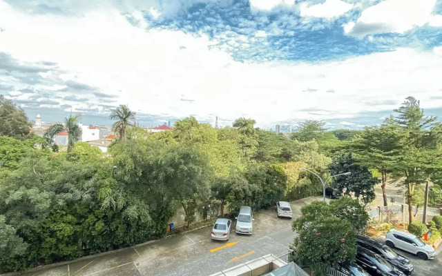 Good Choice and Homey 2BR Apartment at Belmont Residence Puri