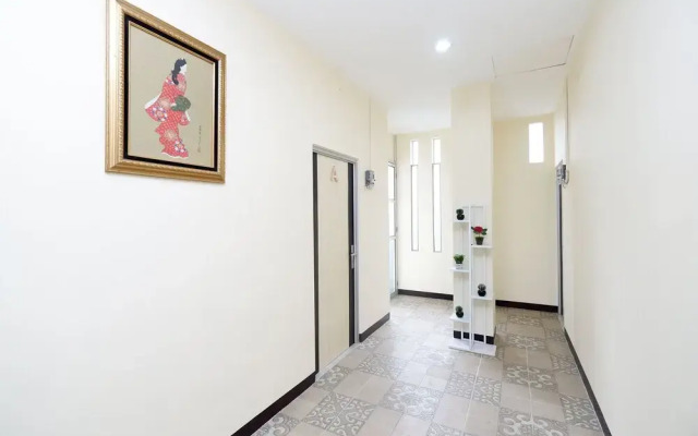 Harmonis by OYO Rooms