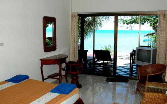 Aree Beach Resort