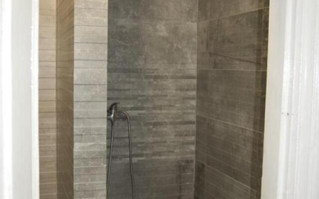 Apartment on Stepana Bandery 37