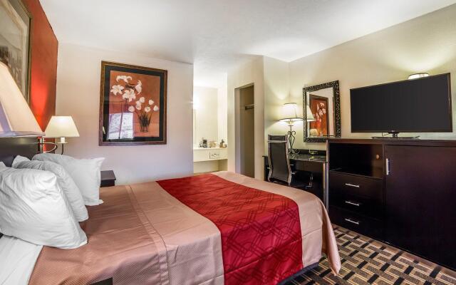Econo Lodge Downtown