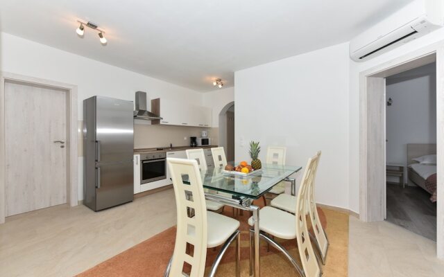 Apartments Ana
