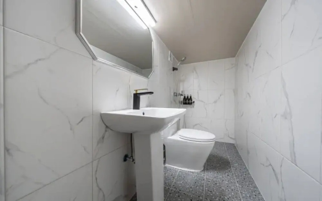 Guui Box Hotel