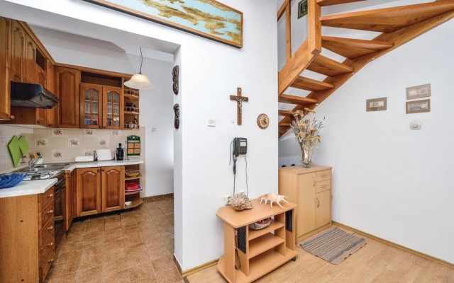 Amazing Home in Lun With Wifi and 3 Bedrooms