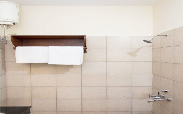 OYO 10949 Home Mount View 3BHK Villa Goverdhan Vilas