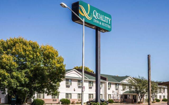 Quality Inn & Suites South