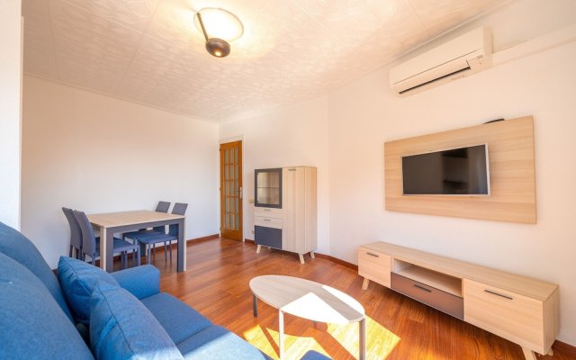 HomeHolidaysRentals Elodie Apartment