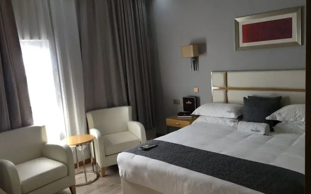Prestige Hotel